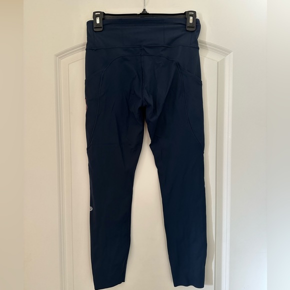 Women’s Peloton Lululemon Wunder Train High Rise Tight with Pockets 25” Navy - Picture 2 of 3